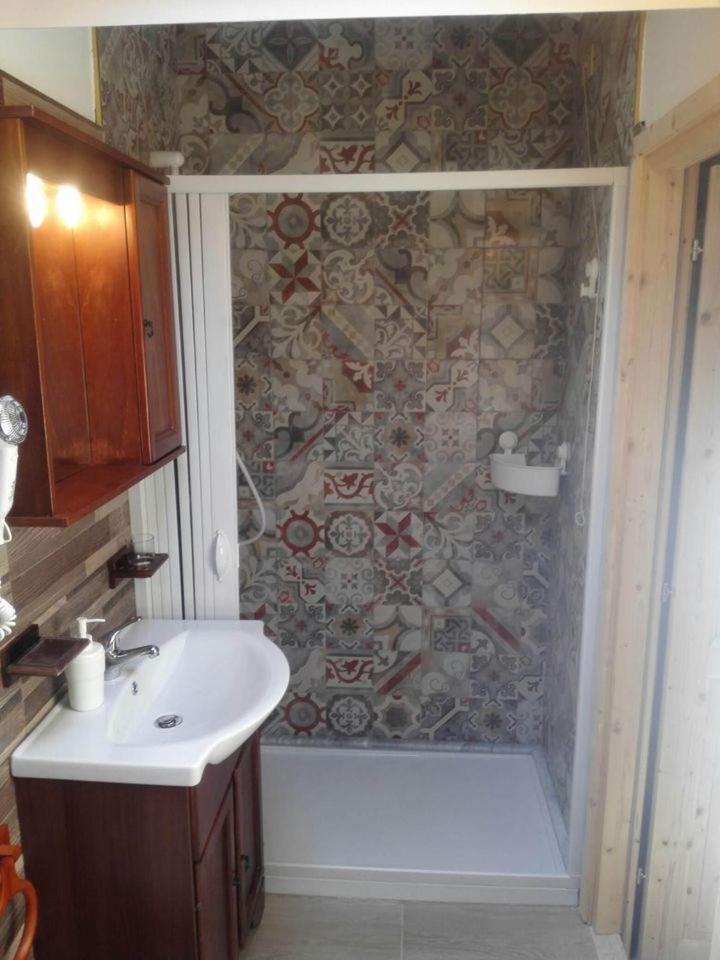 Villa Marysa Studio Apartment Giardini Naxos Εξωτερικό φωτογραφία