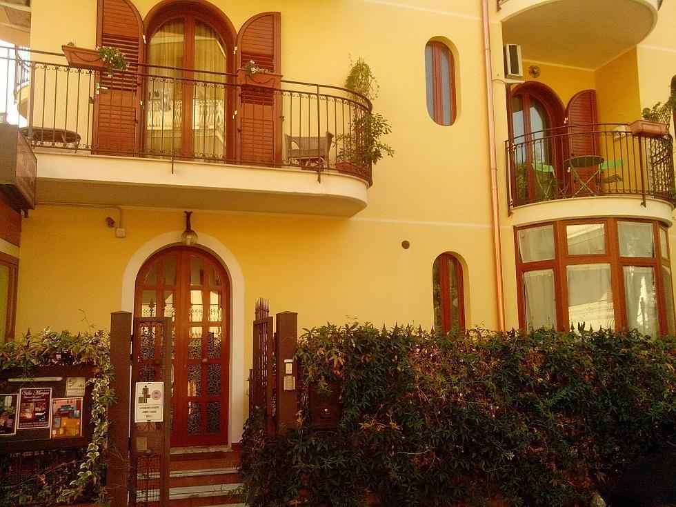 Villa Marysa Studio Apartment Giardini Naxos Εξωτερικό φωτογραφία