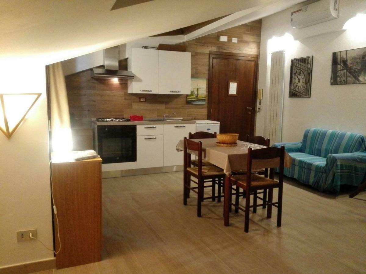 Villa Marysa Studio Apartment Giardini Naxos Εξωτερικό φωτογραφία