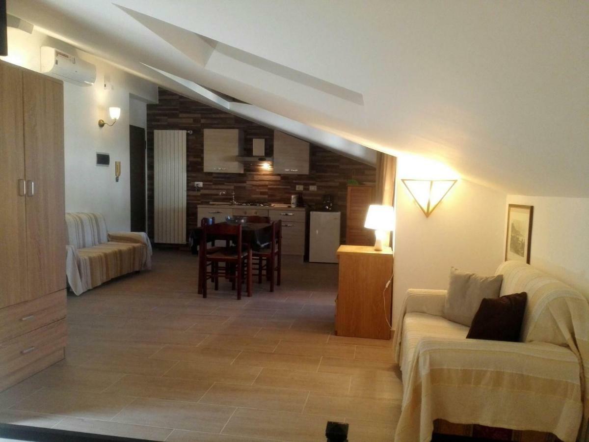 Villa Marysa Studio Apartment Giardini Naxos Εξωτερικό φωτογραφία